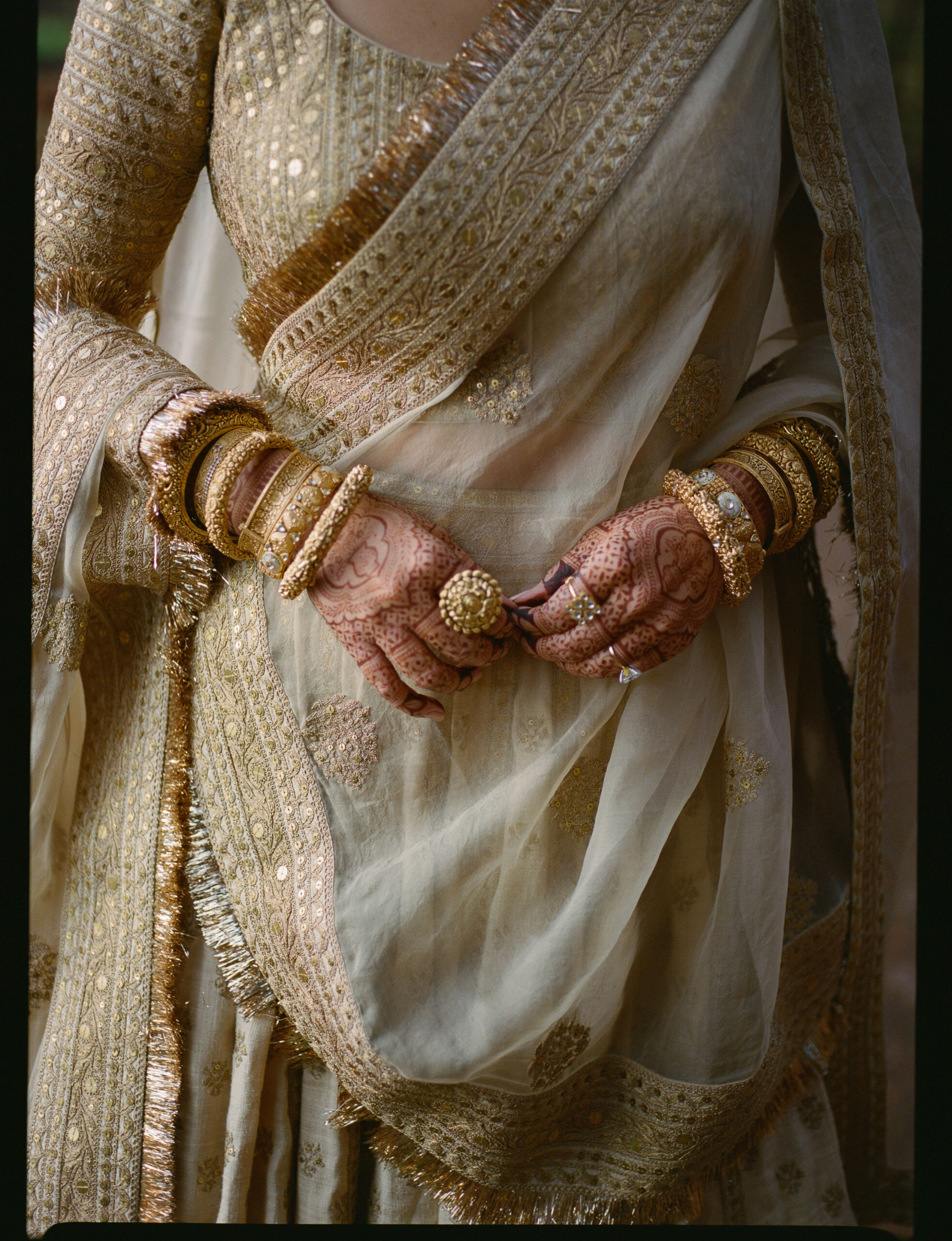 sikh wedding sabyasachi gold lehenga shot on medium format film by parkers pictures